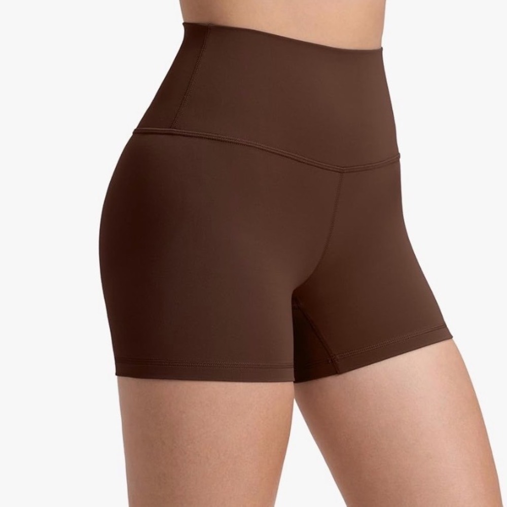 CRZYOGA Yoga Shorts Women Medium Red Merlot New With Tags